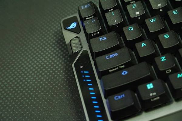 轴键盘来袭!分体式设计无线高速连接新体验J9国际网站华硕ROG Falcata磁(图3) 轴键盘来袭!分体式设计无线高速连接新体验J9国际网站华硕ROG Falcata磁(图3)